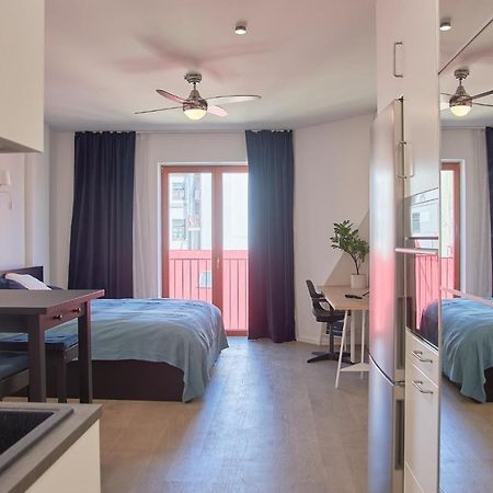 Studio Apartment In The Heart Of Riga Old Town Luaran gambar