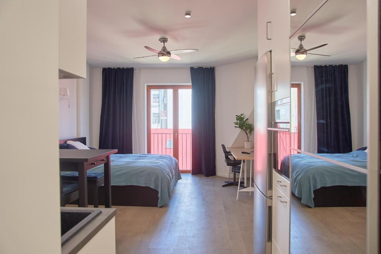Studio Apartment In The Heart Of Riga Old Town Luaran gambar